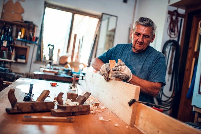 All You Need To Know About Woodworking As A Therapy